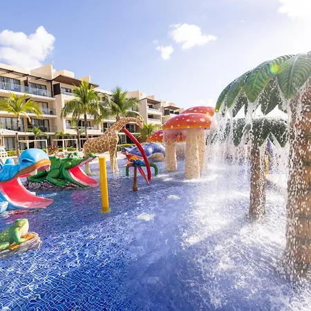 Royalton Riviera Cancun, An Autograph Collection All-Inclusive Resort & Casino (Adults Only)-2